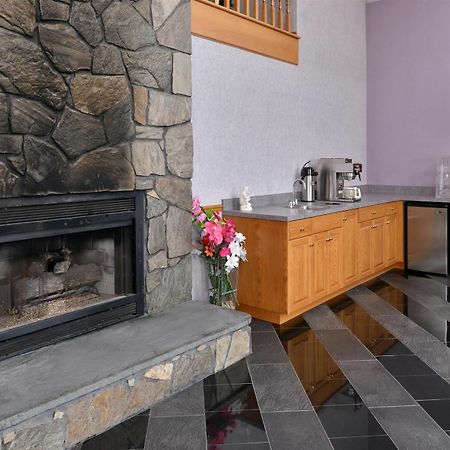 Americas Best Value Inn & Suites Wolcott المظهر الخارجي الصورة