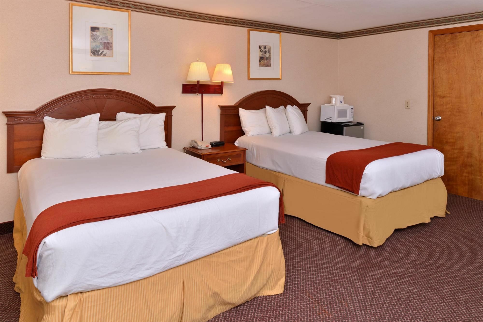 Americas Best Value Inn & Suites Wolcott المظهر الخارجي الصورة